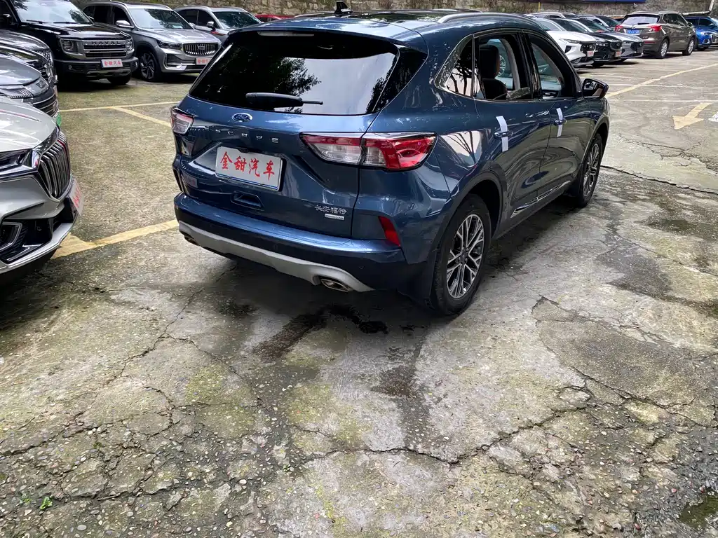 Ford Escape — миниатюра 6