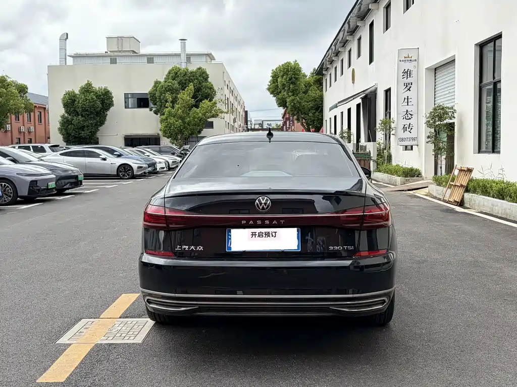 Volkswagen Passat — миниатюра 8