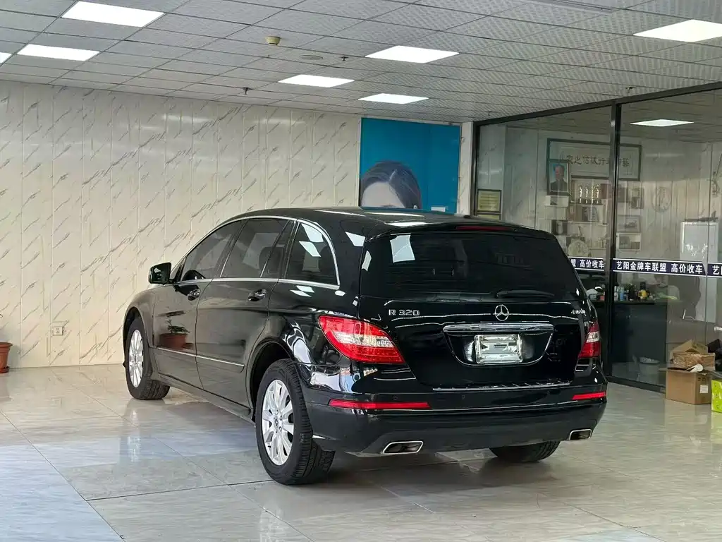 Mercedes-Benz R-Class — миниатюра 6