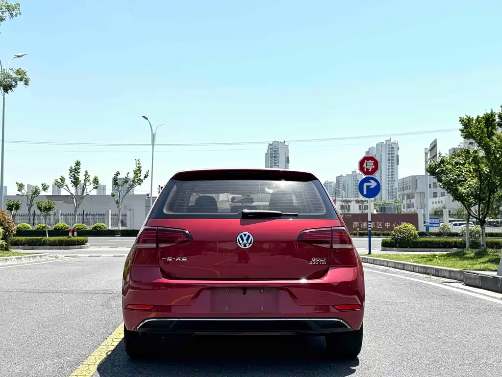 Volkswagen Golf — миниатюра 8