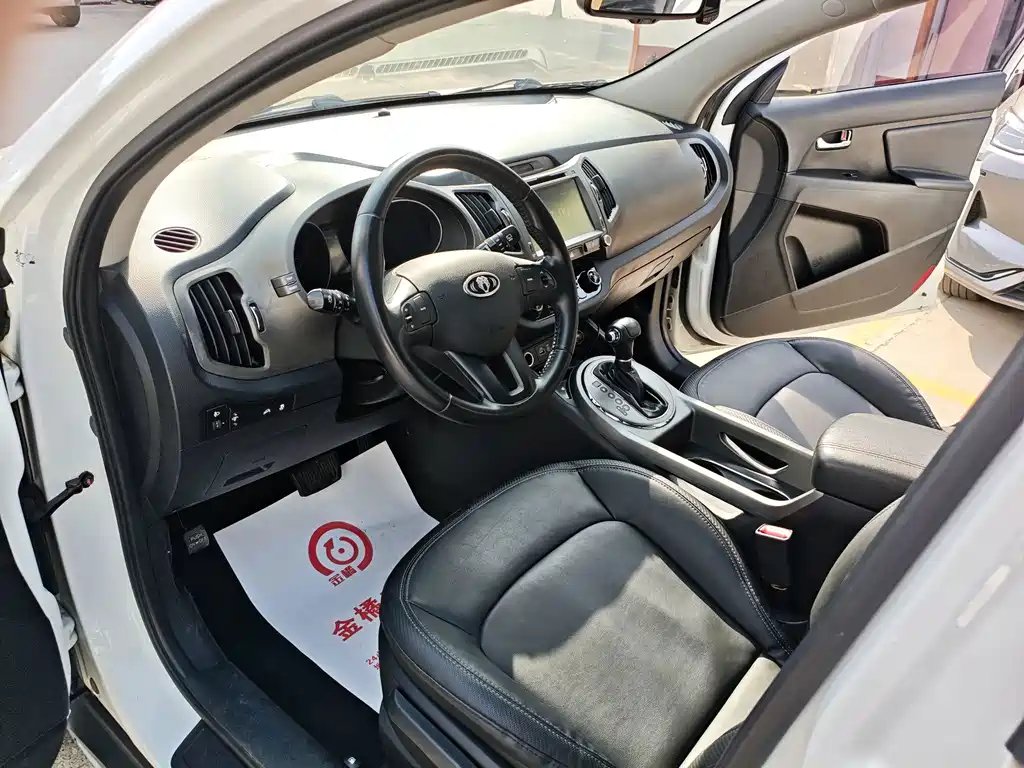 Kia Sportage — миниатюра 8