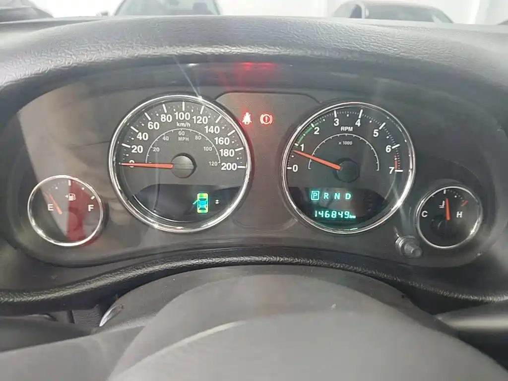 Jeep Wrangler — миниатюра 12