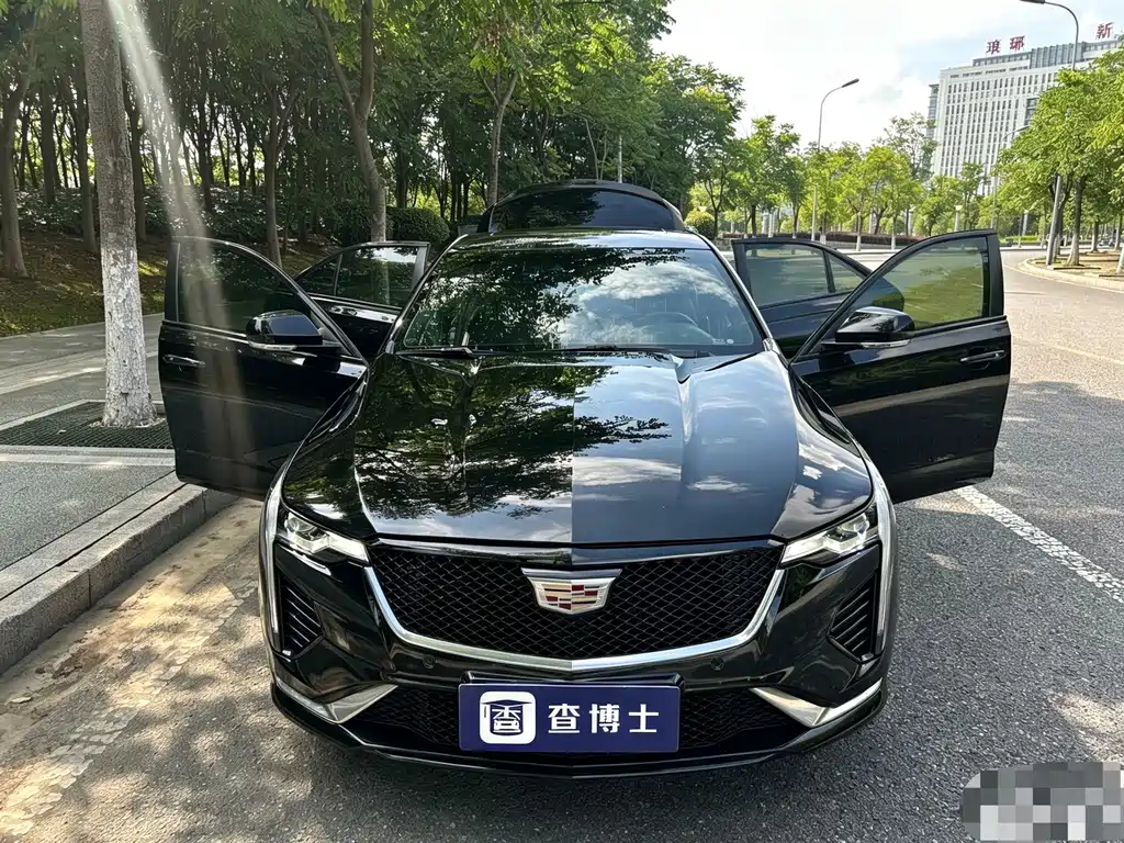 Cadillac CT4 — миниатюра 9