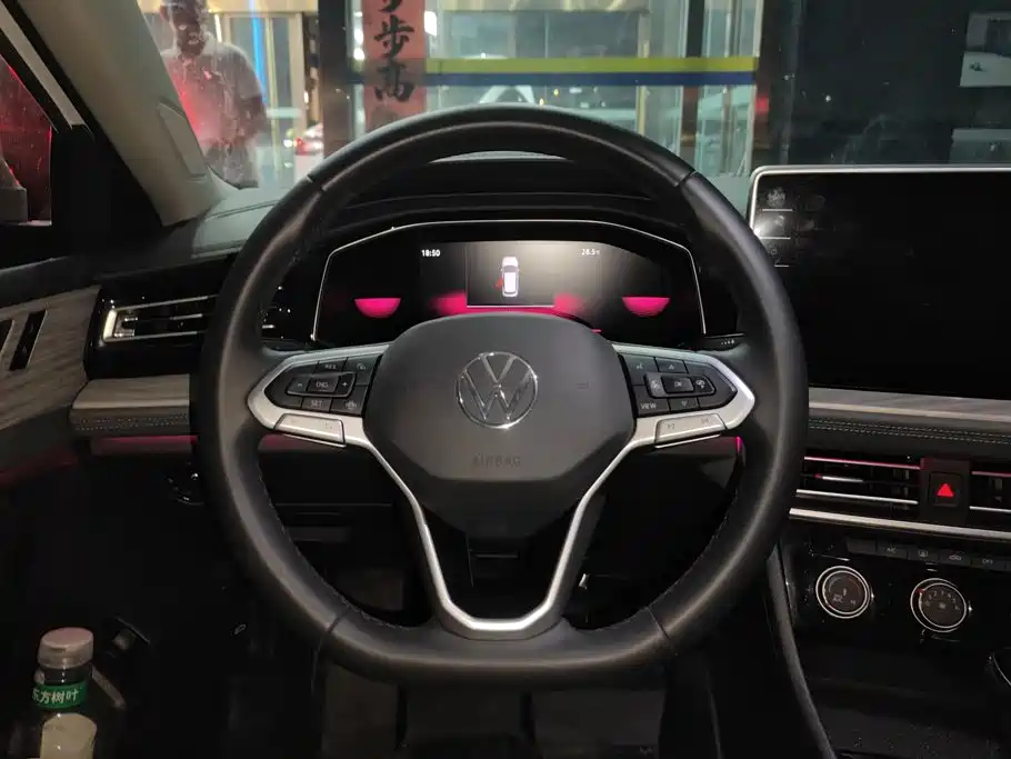 Volkswagen Sagitar — миниатюра 15