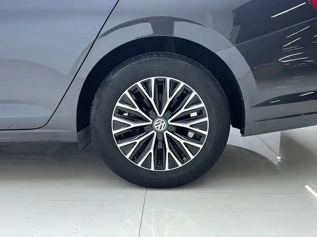 Volkswagen Sagitar — миниатюра 16