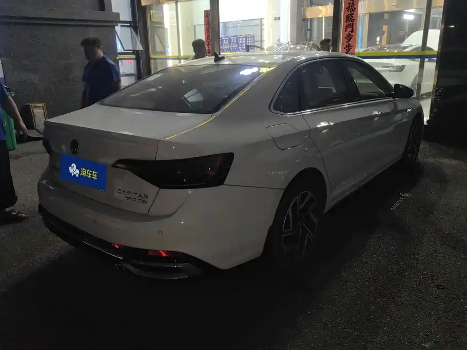 Volkswagen Sagitar — миниатюра 3