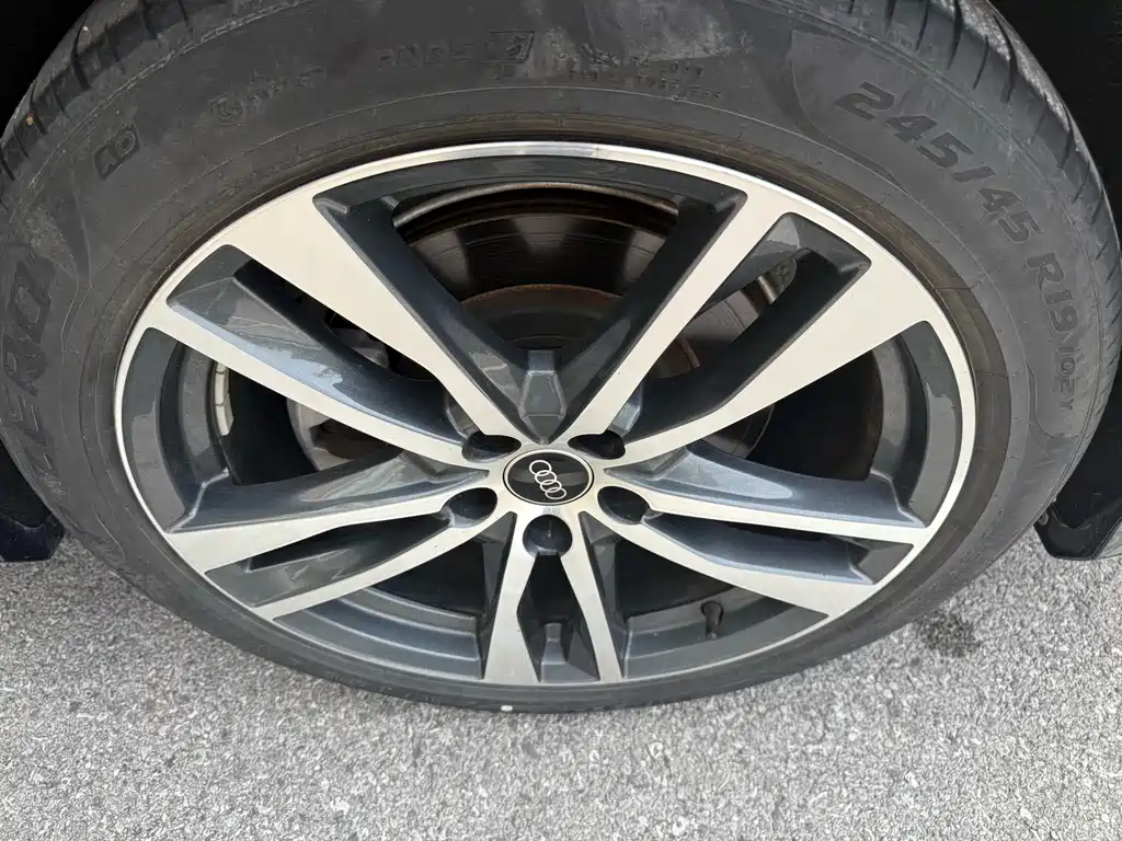Audi A6L — миниатюра 6