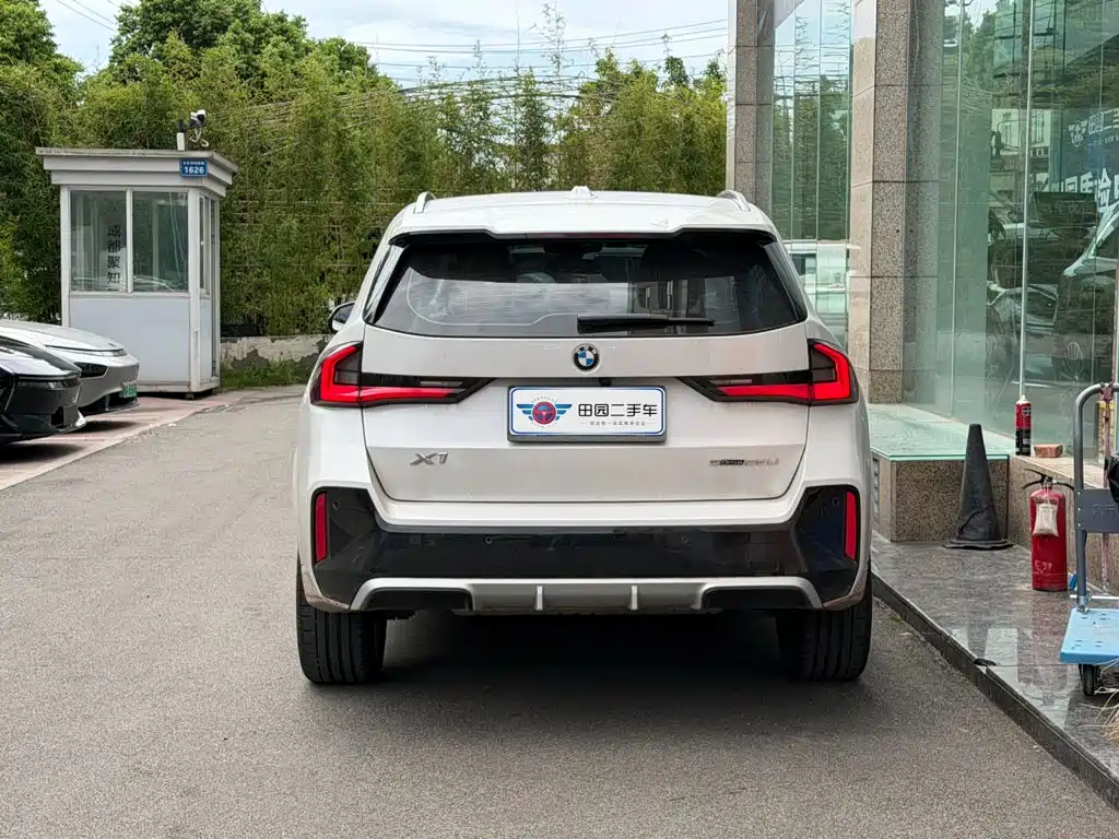 BMW X1 — миниатюра 5