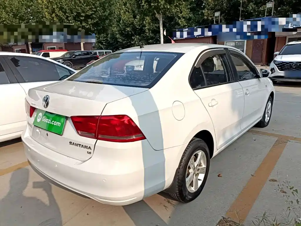 Volkswagen Santana — миниатюра 7
