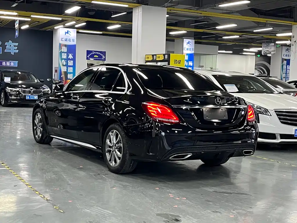 MERCEDES-BENZ C CLASS