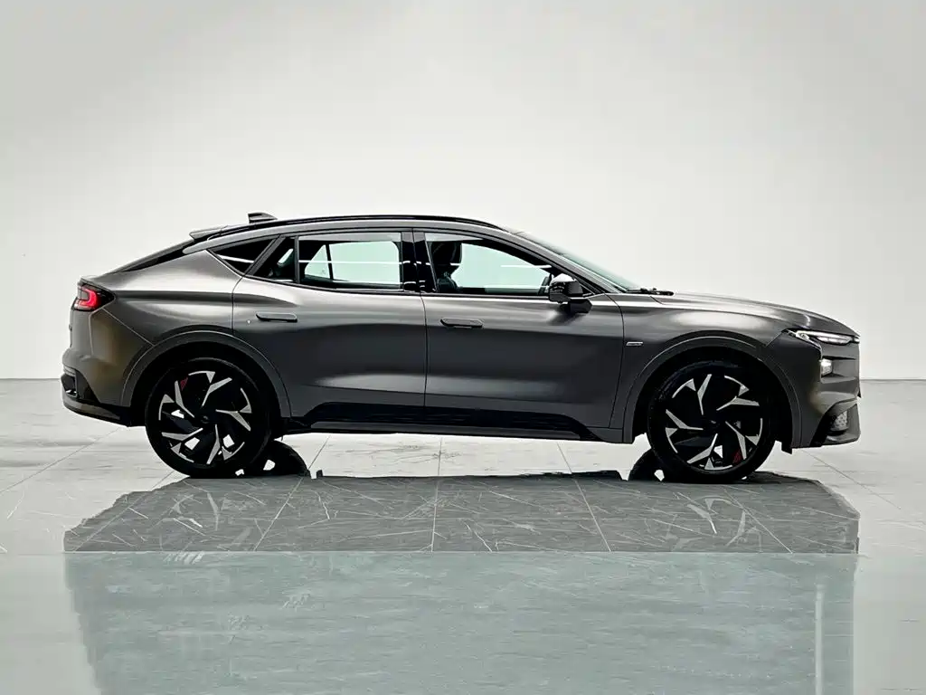 Ford Mondeo — миниатюра 7