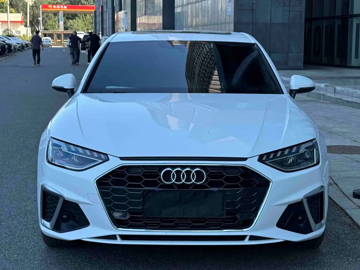 奥迪A4L 2024款 40 TFSI 时尚动感型 2025