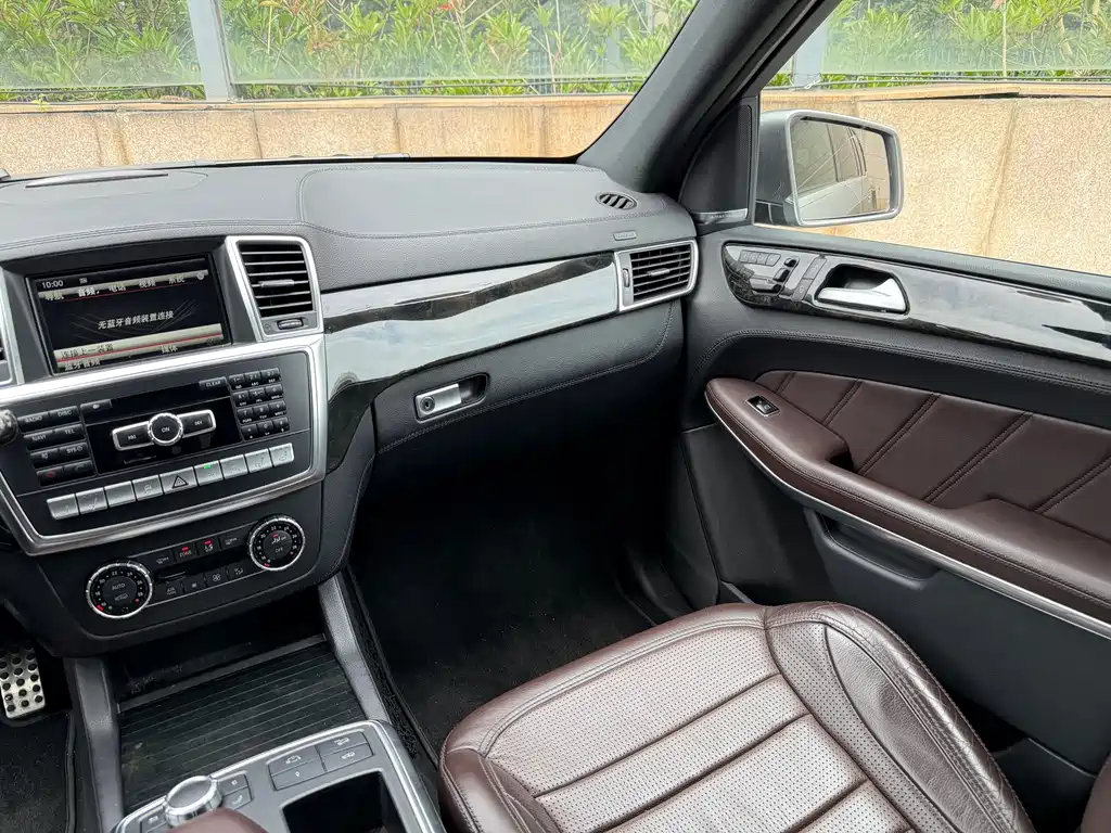 Mercedes-Benz GL-Class AMG — миниатюра 8