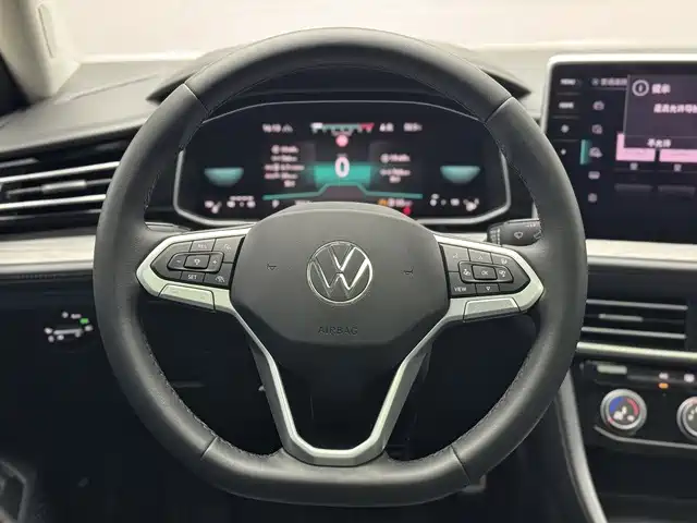 Volkswagen Sagitar — миниатюра 7