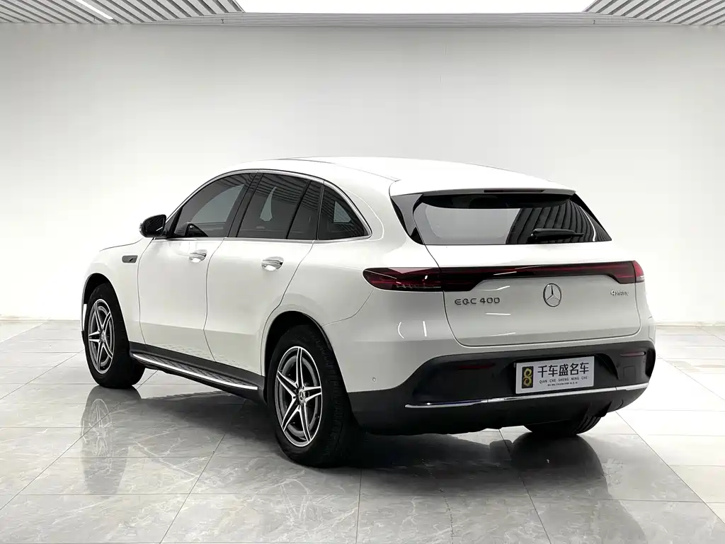 Mercedes-Benz EQC — миниатюра 4