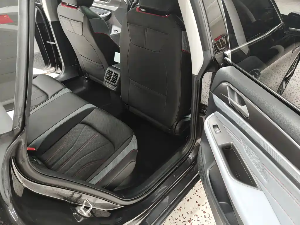 Volkswagen Lamando — миниатюра 14