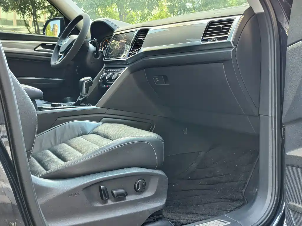 Volkswagen Teramont — миниатюра 13
