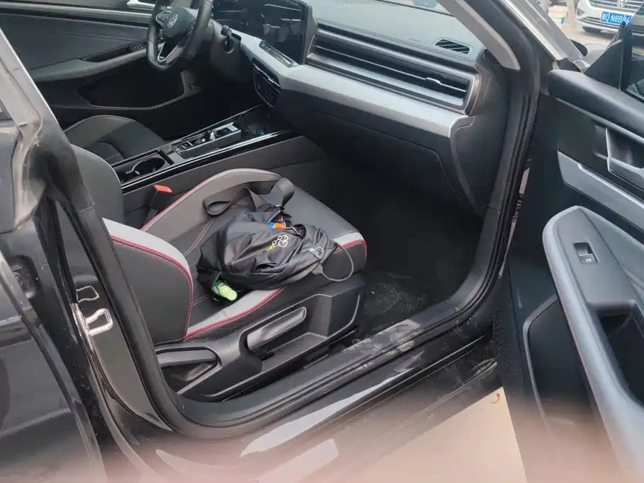 Volkswagen Lamando — миниатюра 8