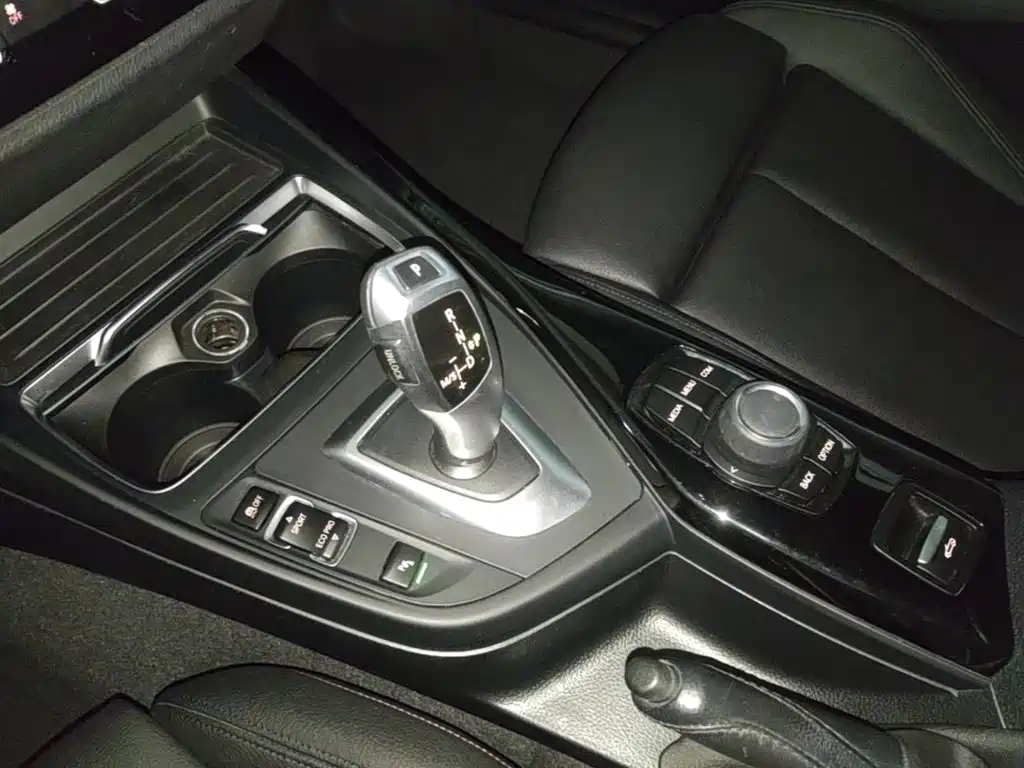 BMW 2 Series (Import) — миниатюра 14