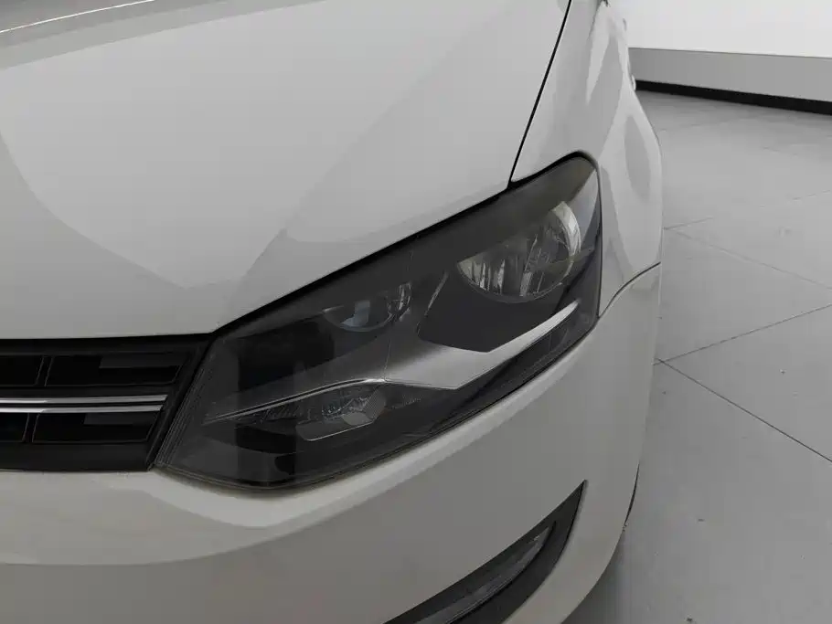 Volkswagen Polo — миниатюра 5