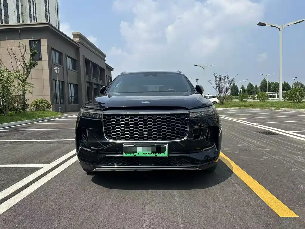 Li Auto Li ONE — миниатюра 2