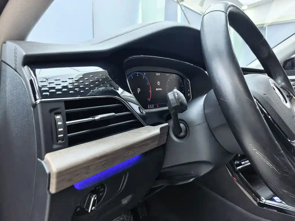 Volkswagen Passat — миниатюра 6
