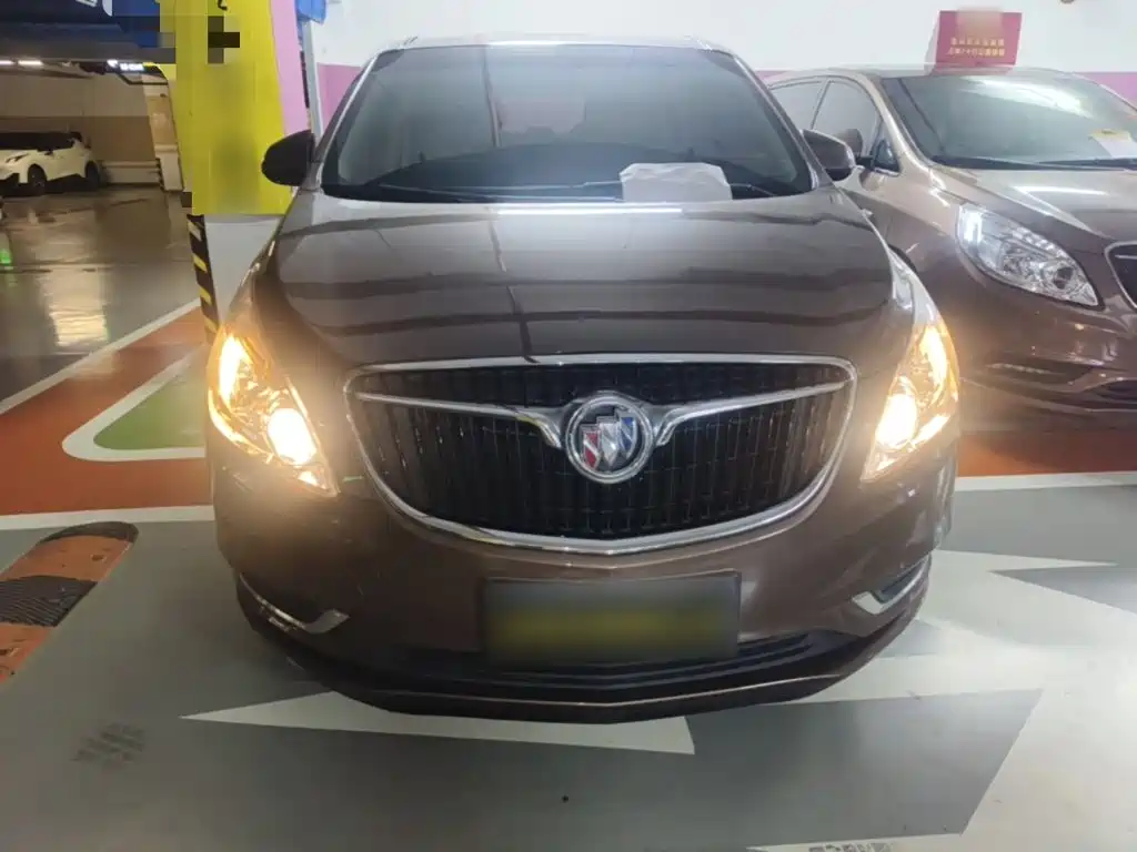 Buick GL8 — миниатюра 3