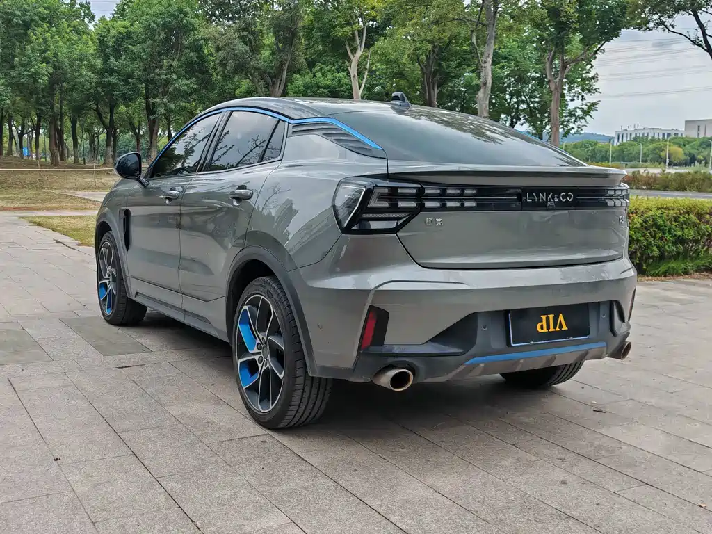 Lynk & Co 05 — миниатюра 5