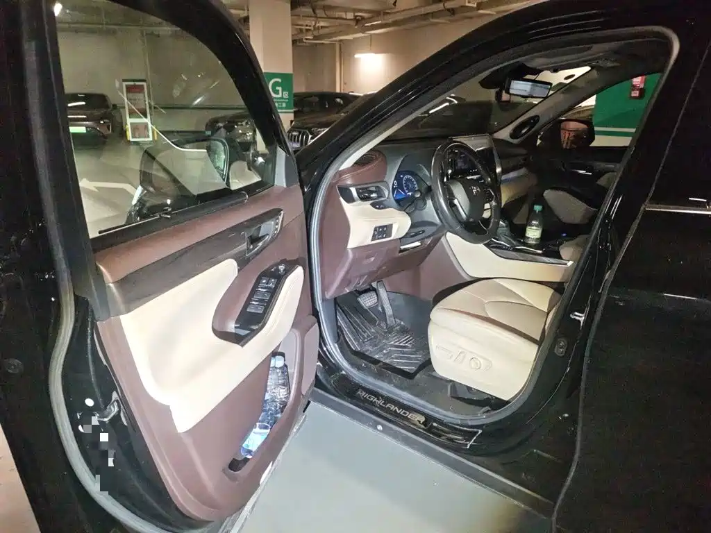 Toyota Highlander — миниатюра 14