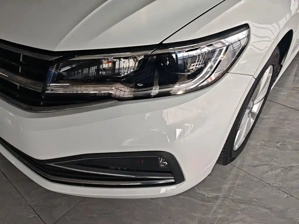 Volkswagen Bora — миниатюра 24
