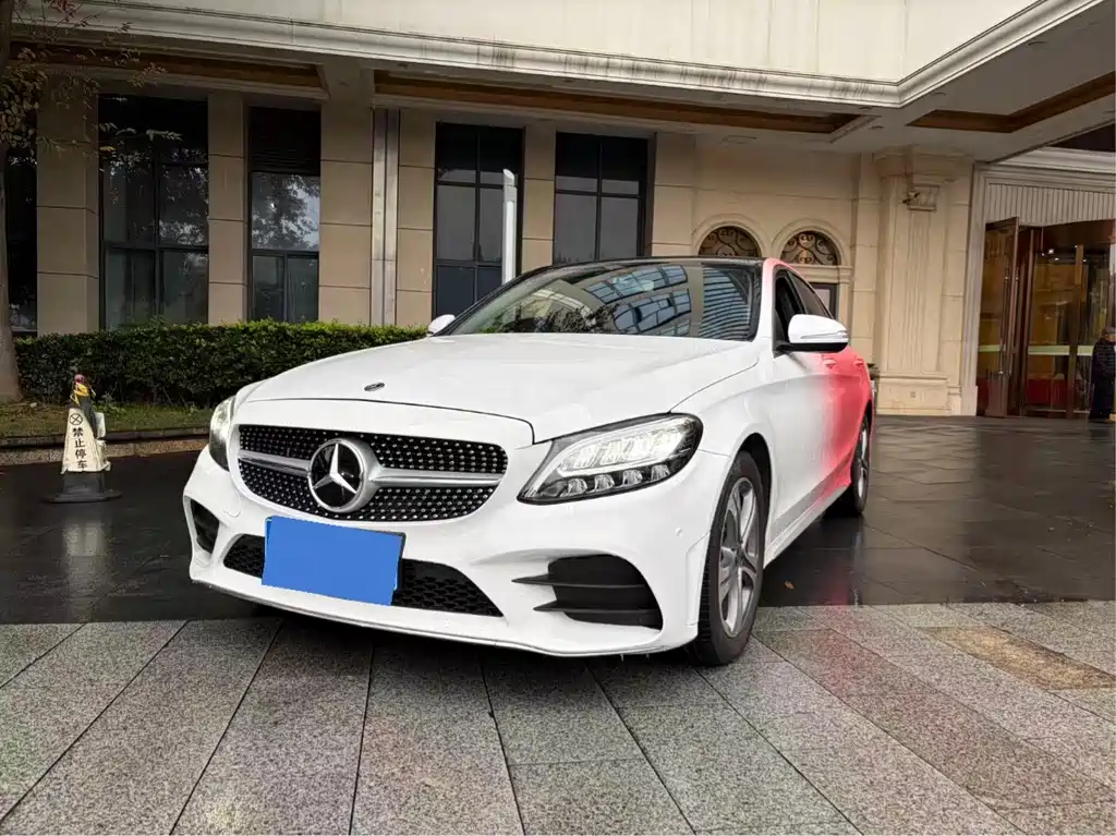 Mercedes-Benz C-Class 2019