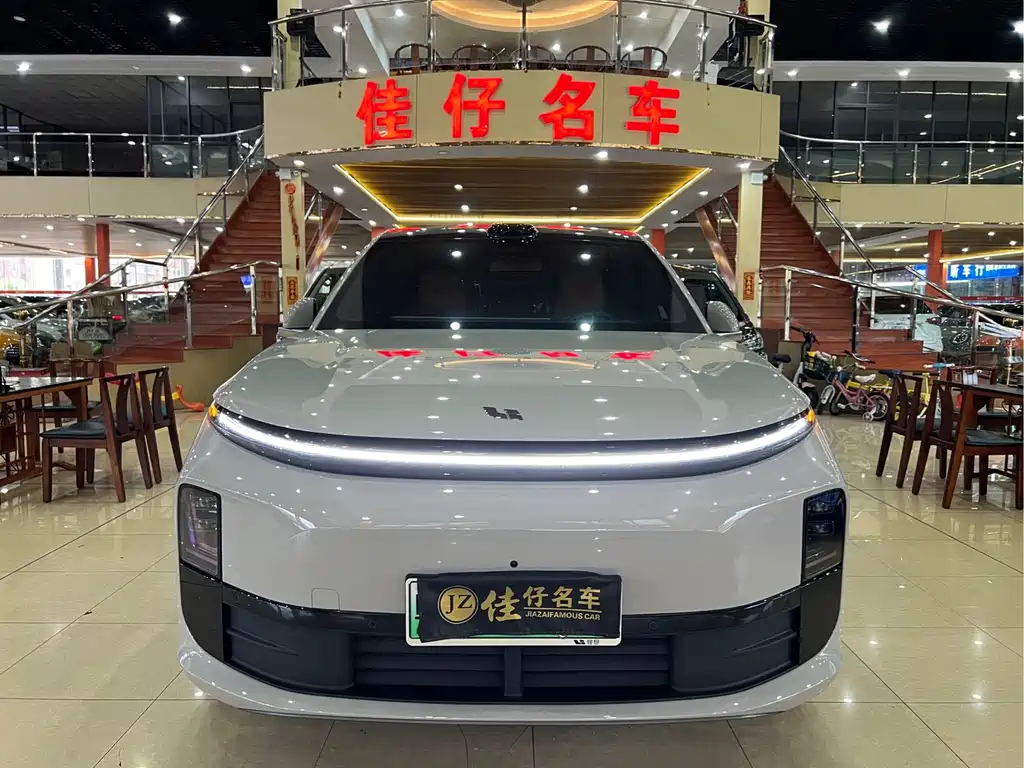 Li Auto Li L6 — миниатюра 2