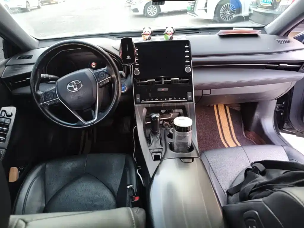Toyota Avalon — миниатюра 10