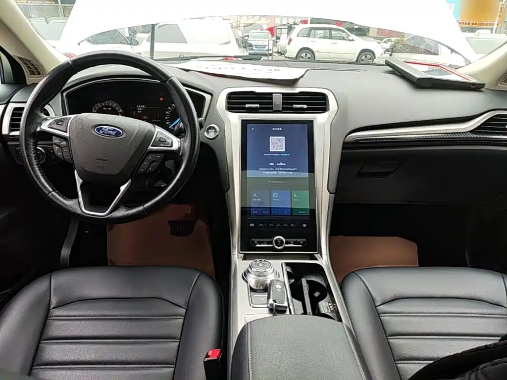 Ford Mondeo — миниатюра 10
