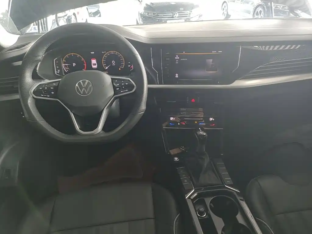 Volkswagen Passat — миниатюра 10
