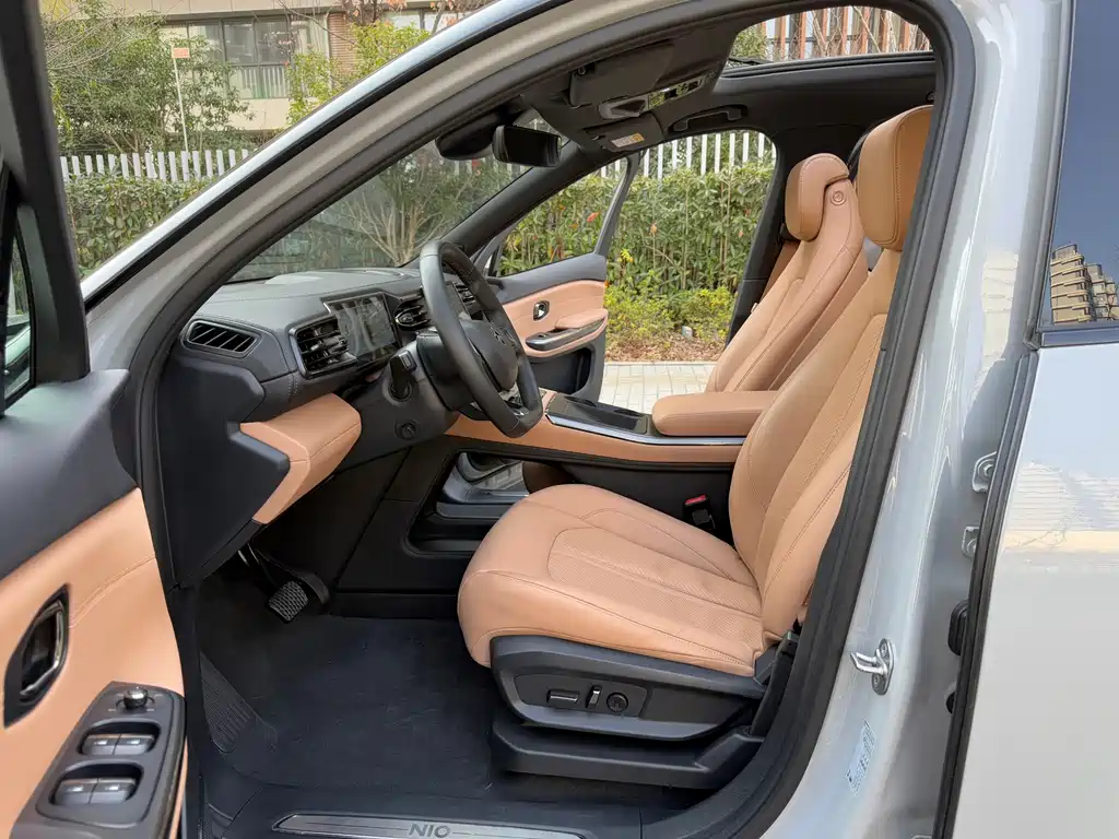 NIO NIO ES6