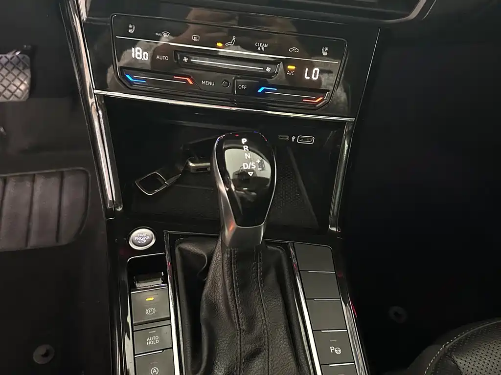 Volkswagen Passat — миниатюра 14