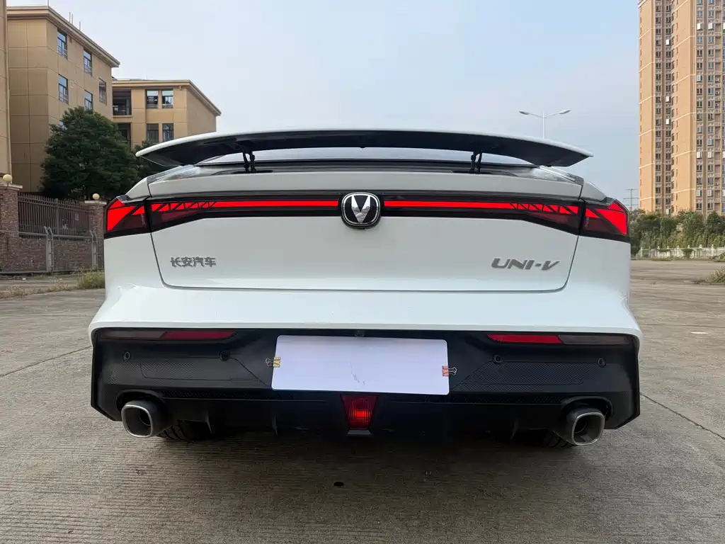 Changan UNI-V — миниатюра 7