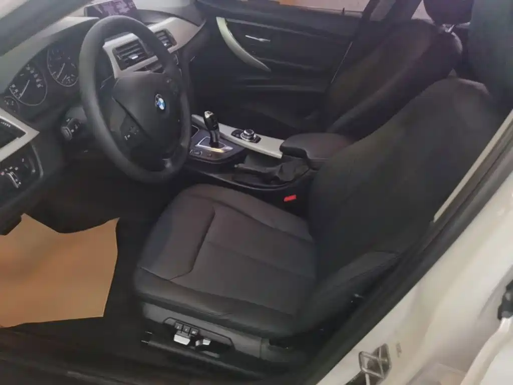 BMW 3 Series — миниатюра 15