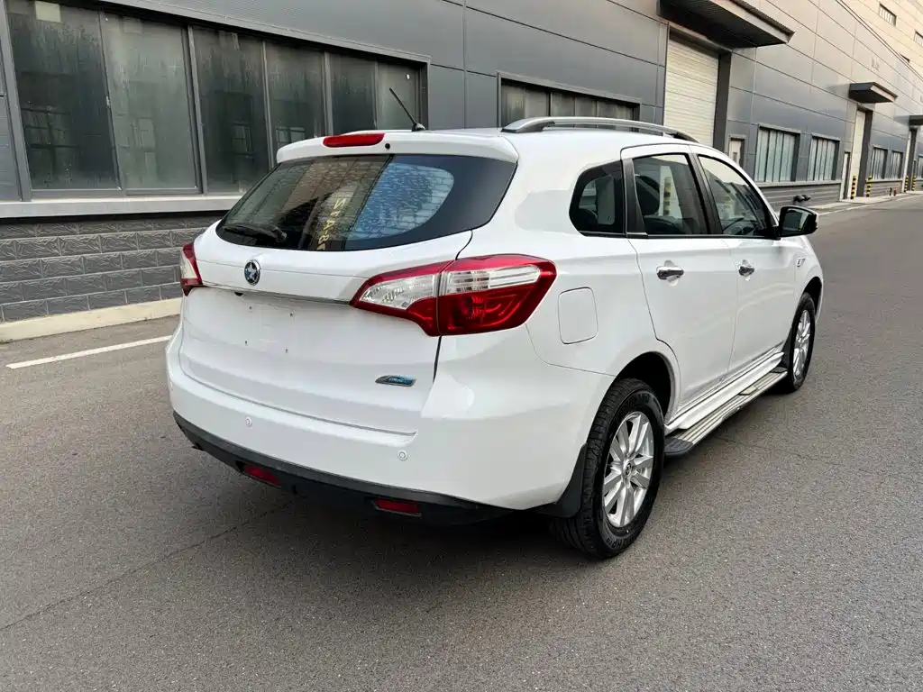 Venucia T70 — миниатюра 4