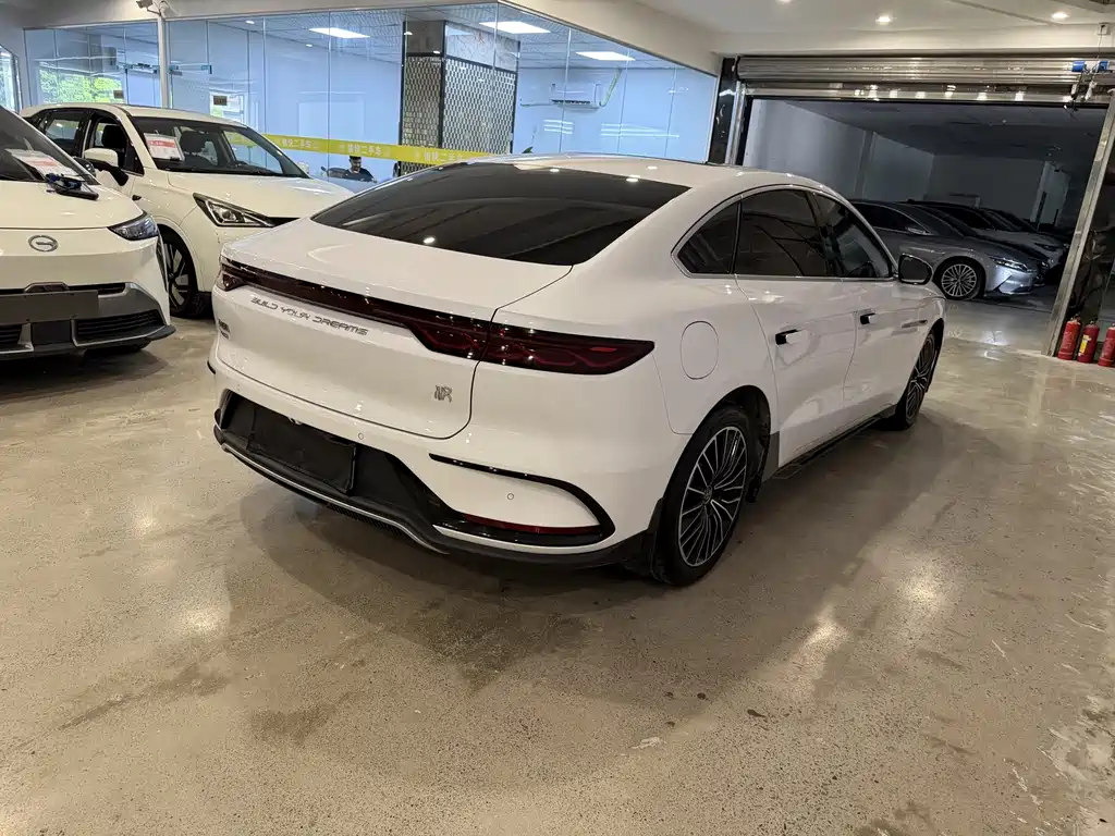 BYD Han — миниатюра 5