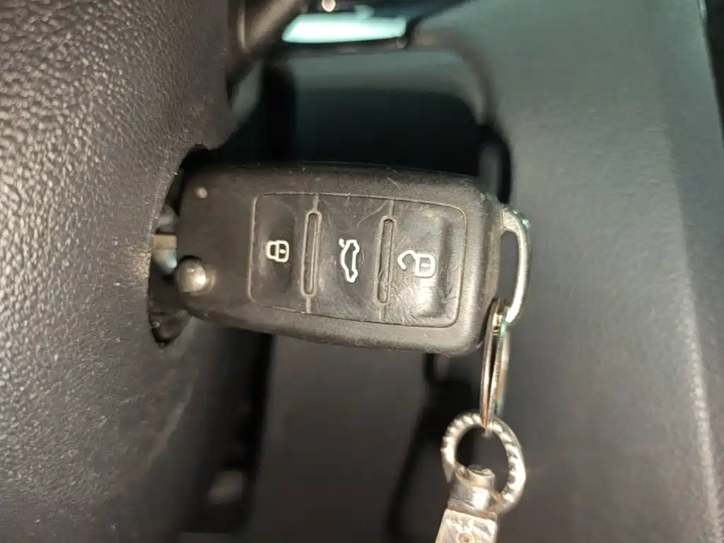 Volkswagen Sagitar — миниатюра 9