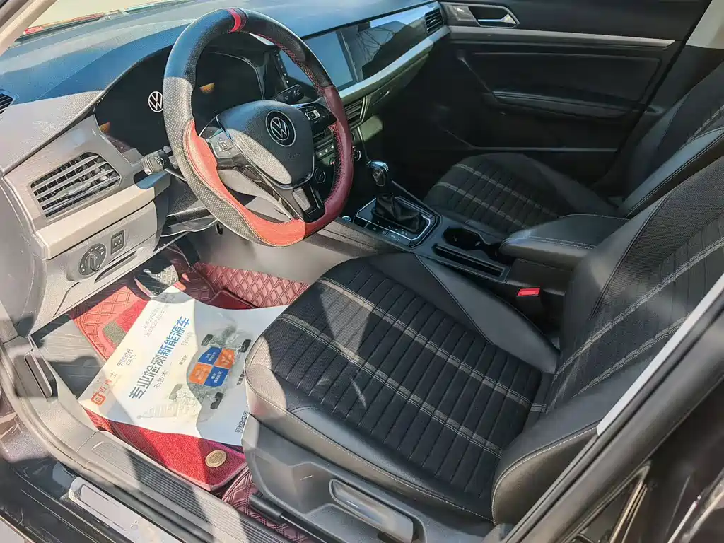 Volkswagen Lavida — миниатюра 7