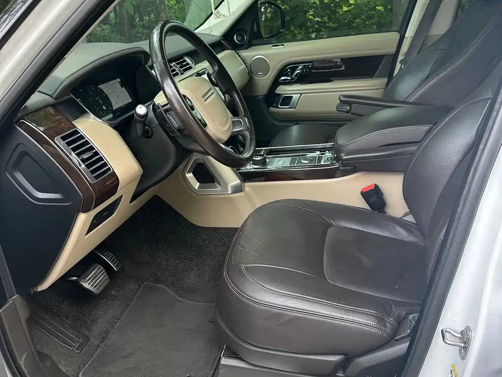 Land Rover Range Rover — миниатюра 8