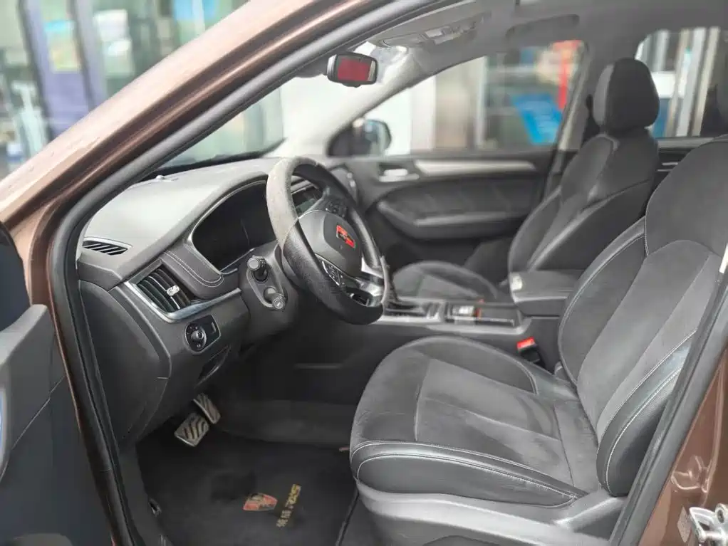 Roewe RX5 New Energy — миниатюра 7