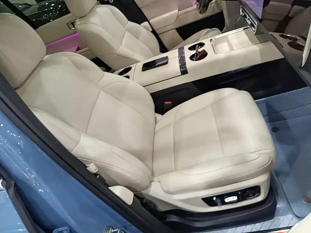Li Auto Li L8 — миниатюра 25