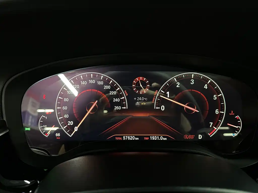 BMW 5 Series — миниатюра 25
