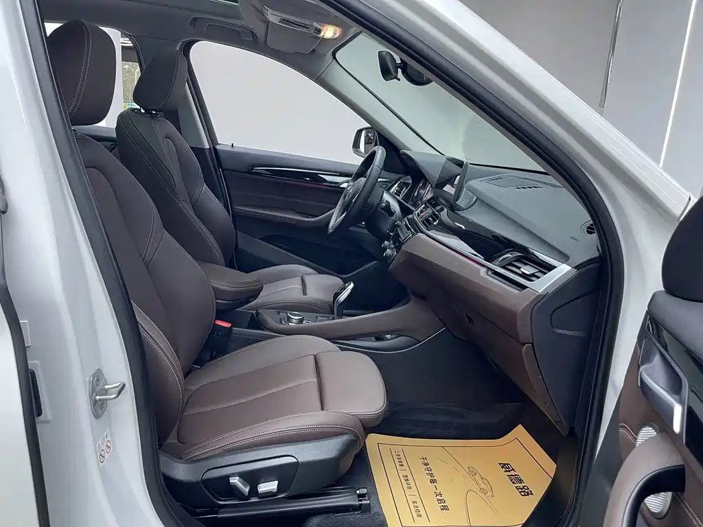 BMW X1 — миниатюра 19