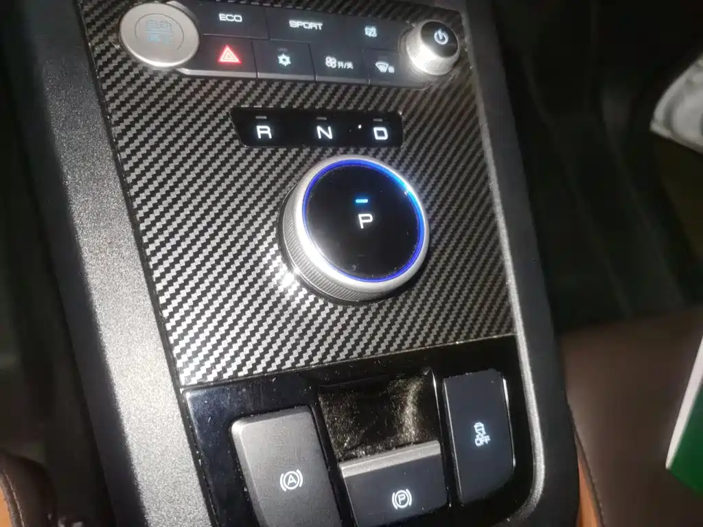 BYD e2 — миниатюра 15