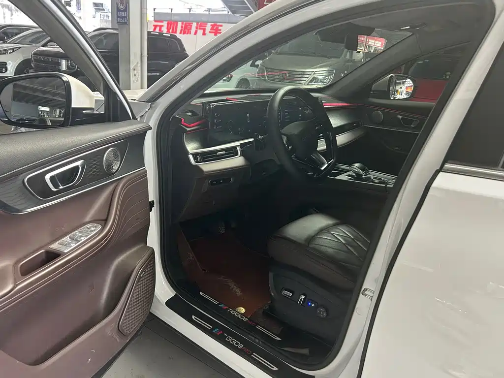 Chery Tiggo 8 PRO — миниатюра 4